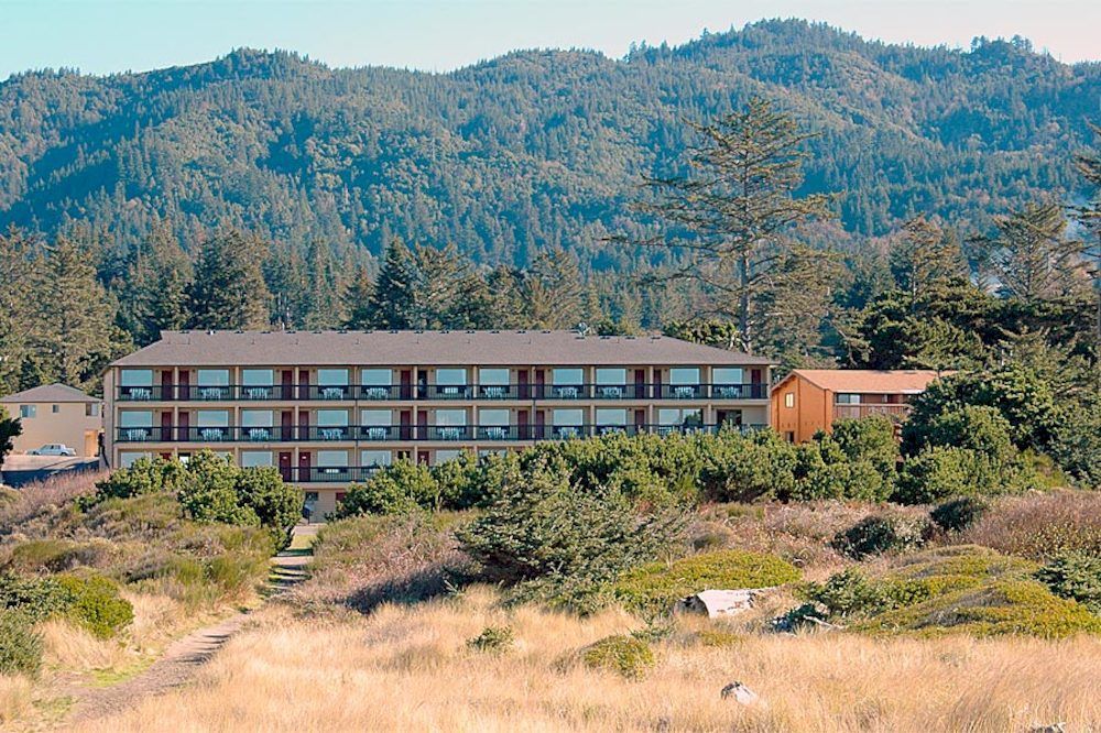 Gold Beach Inn エクステリア 写真