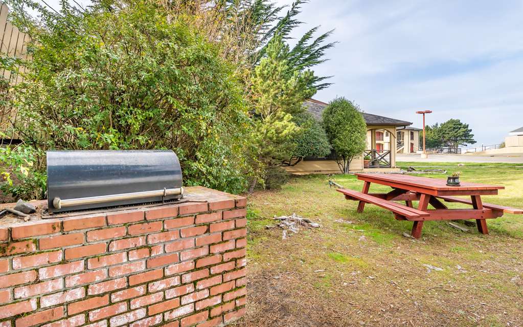 Gold Beach Inn 設備 写真